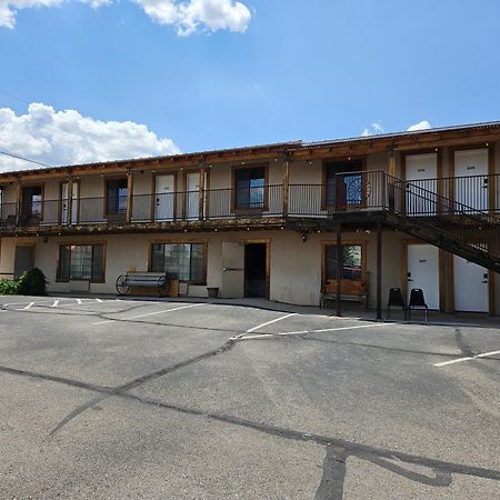 Tombstone Motel Exterior foto